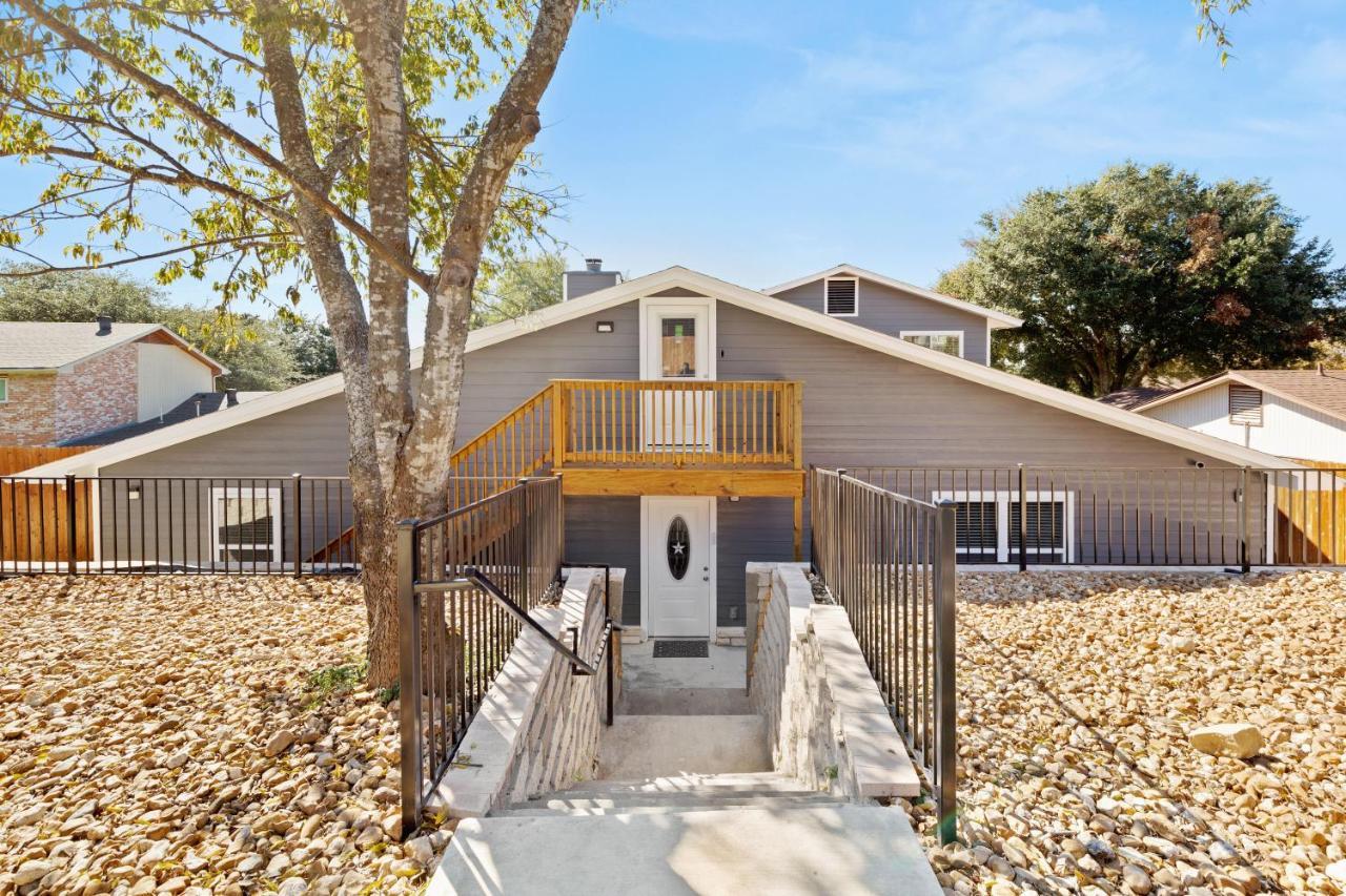 Cyc Eclectic Back House With Bbq Gazebo Villa San Antonio Exterior photo