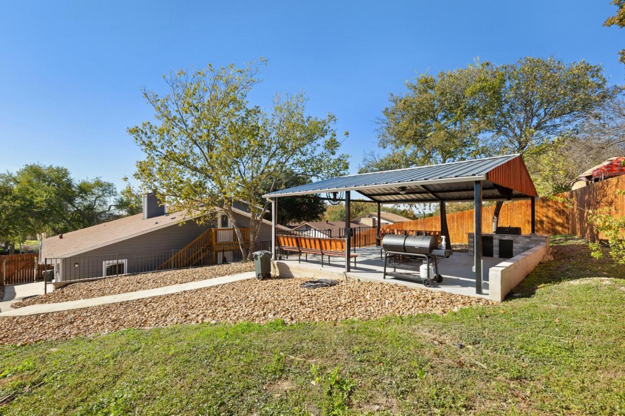 Cyc Eclectic Back House With Bbq Gazebo Villa San Antonio Exterior photo