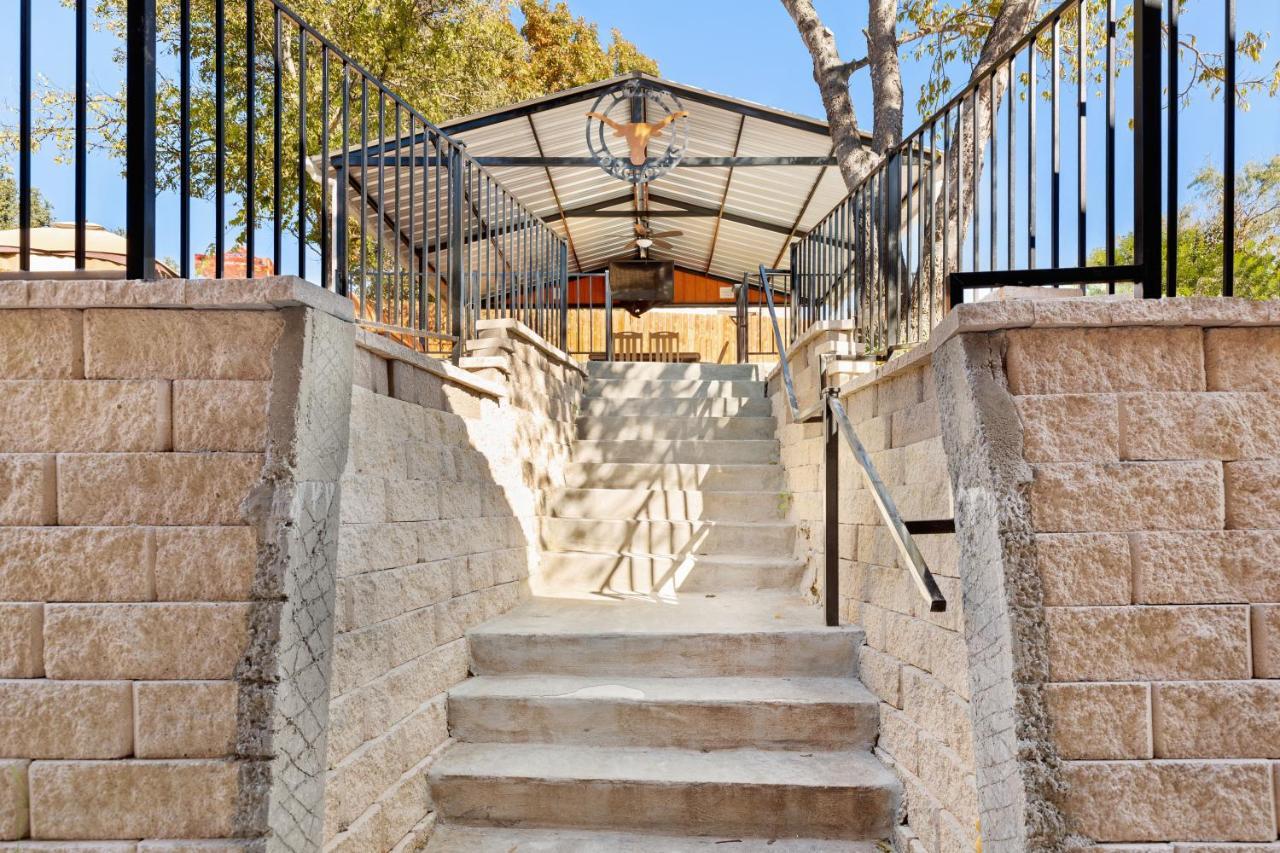 Cyc Eclectic Back House With Bbq Gazebo Villa San Antonio Exterior photo